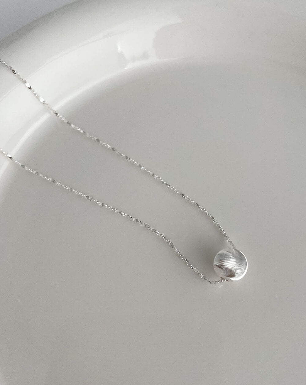 Silver Chatoyancy Ball Bead Necklace