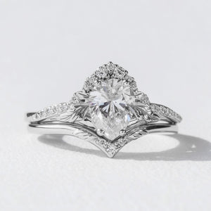 Victoria’s Griffin | Vintage Diamond Halo & Leaf Bridal Set 2pcs.