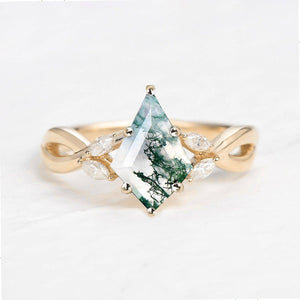 Minimalist Kite Cut Moss Agate Infinity Engagement Ring.