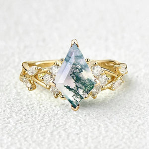 Kite Moss Agate Cluster Marquise Gold Engagement Ring.