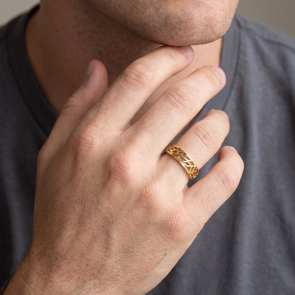 Ariel’s Vault | Unisex Interwoven Arch Wide Band