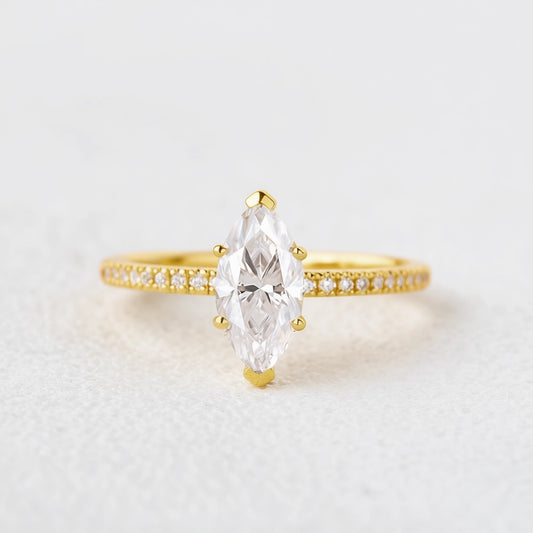 Grace‘s Minimal | Marquise Diamond Solitaire Engagement Ring with Pave Band.