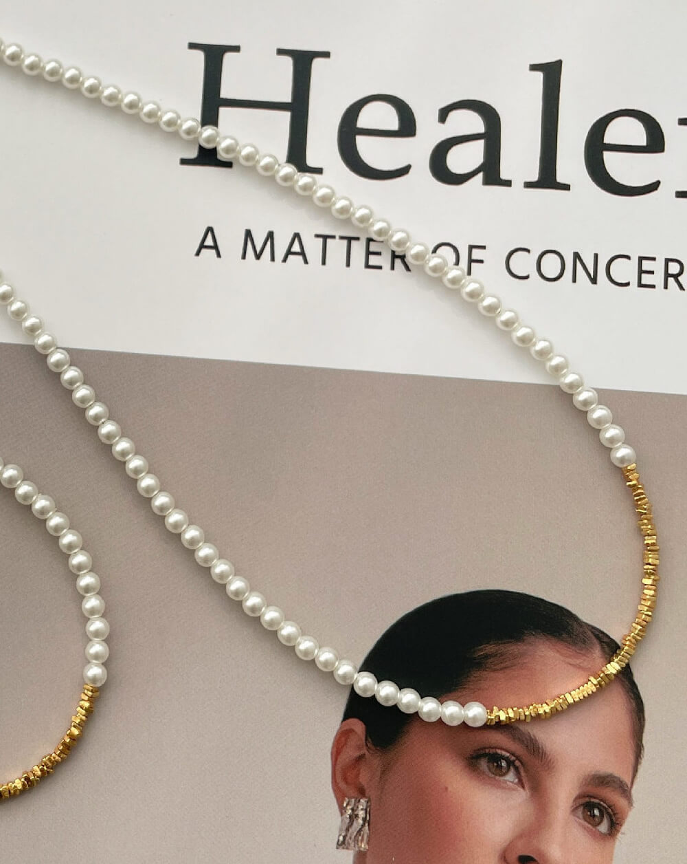 Minimal Mini Gold Beaded Pearl Choker Necklace
