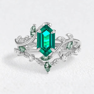 Daphne’s Laurel | Hexagon Cut Moss Agate & Emerald Vine Duo