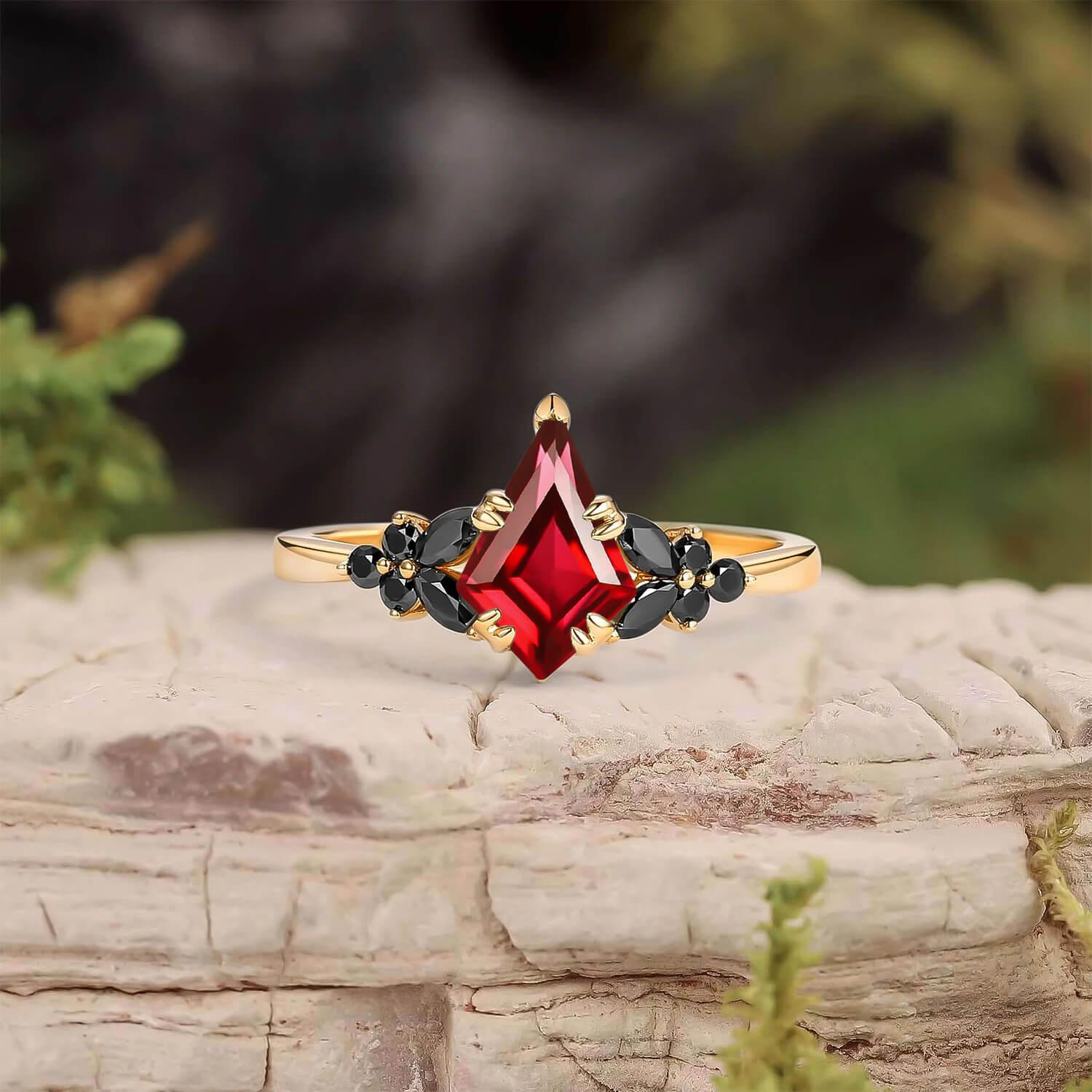 Elara’s Veil | Kite Cut Moss Agate & Onyx Leaf Engagement Ring.