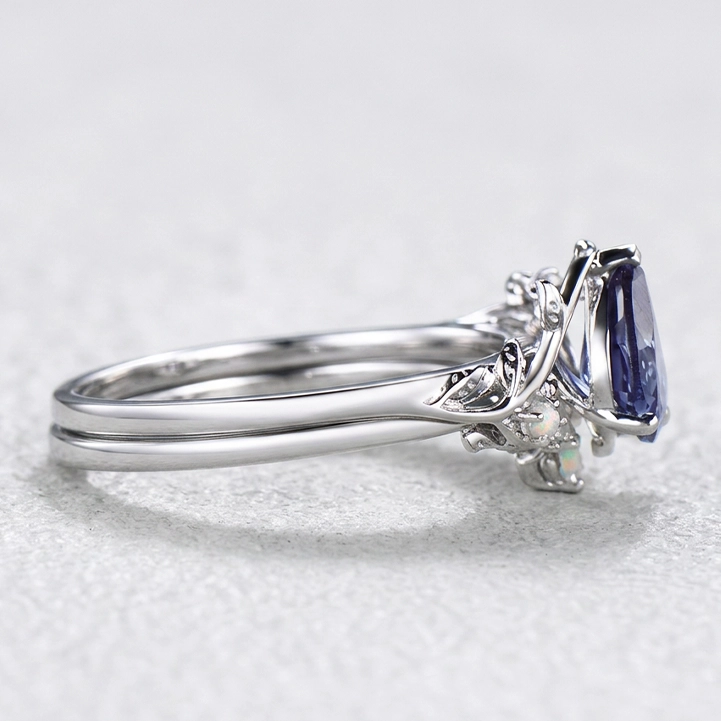 Iris’s Vine | Vintage Pear Alexandrite & Moonstone Bridal Set 2pcs.