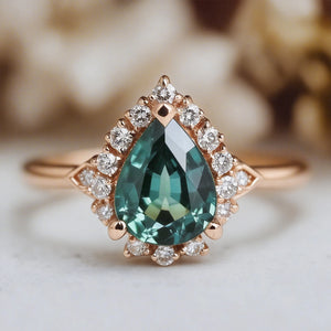 Lyra's Tear | Pear Cut Classic Sapphire Engagement Ring.