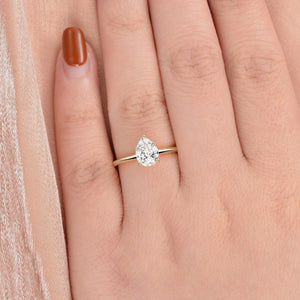 1.0ct Pear Shaped Moissanite Classic Solitaire Ring.