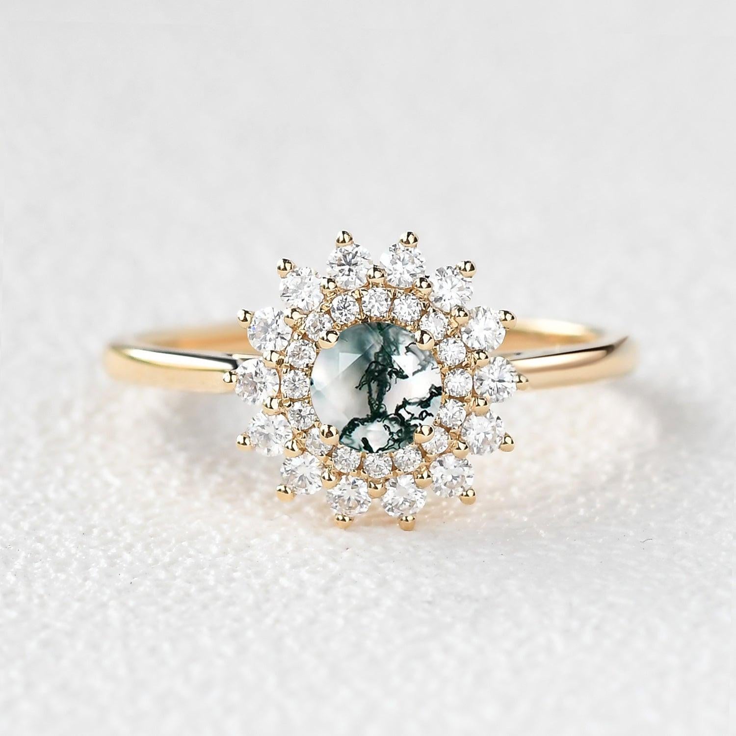Flower Round Cut Moss Agate Rose Gold Ring.
