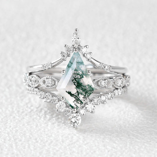Vintage Kite Cut Moss Agate Engagement Ring Set 3pcs.