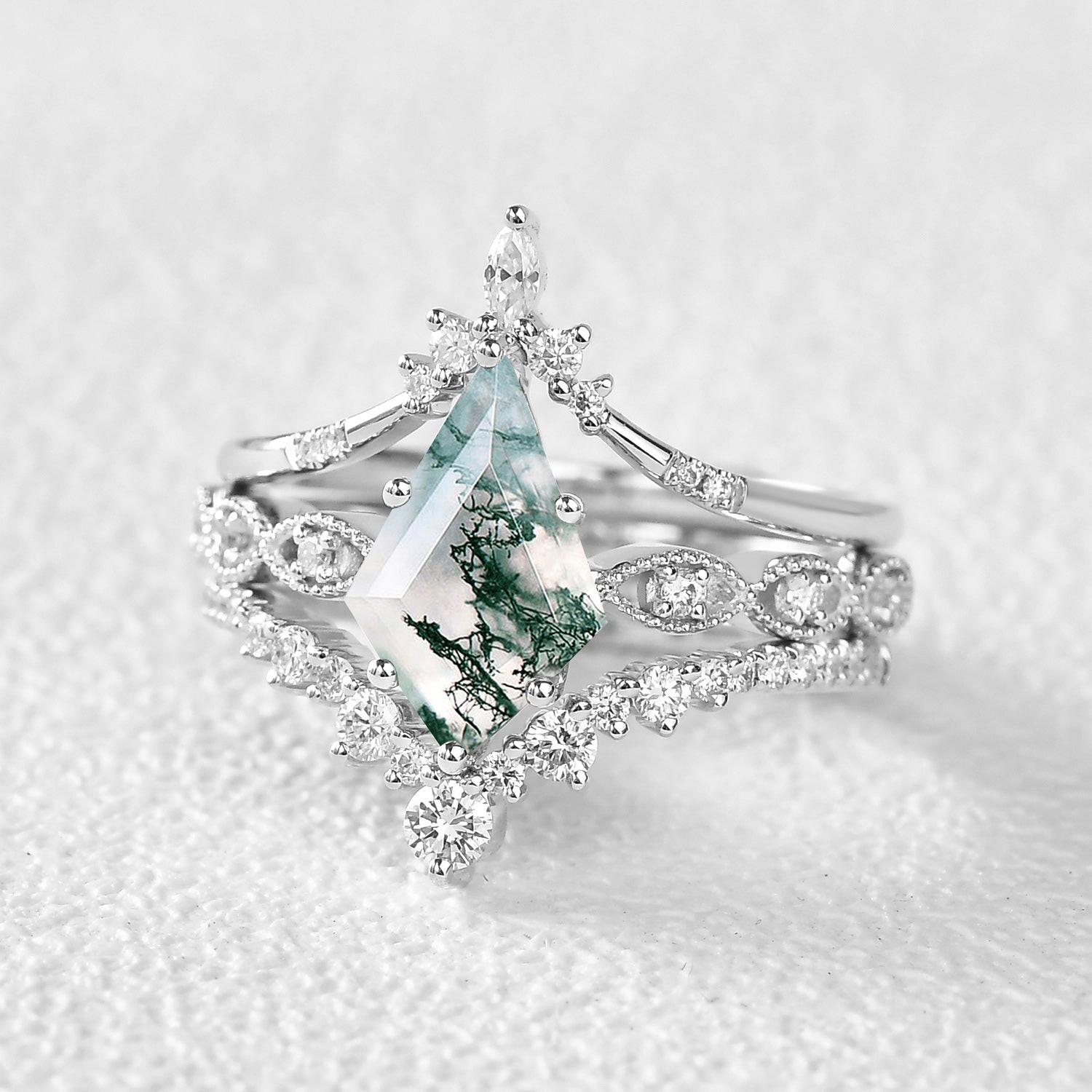 Vintage Kite Cut Moss Agate Engagement Ring Set 3pcs.