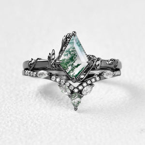 Lark’s Nocturne | Black Gold Kite Cut Moss Agate Leafy Ring Set 2pcs.