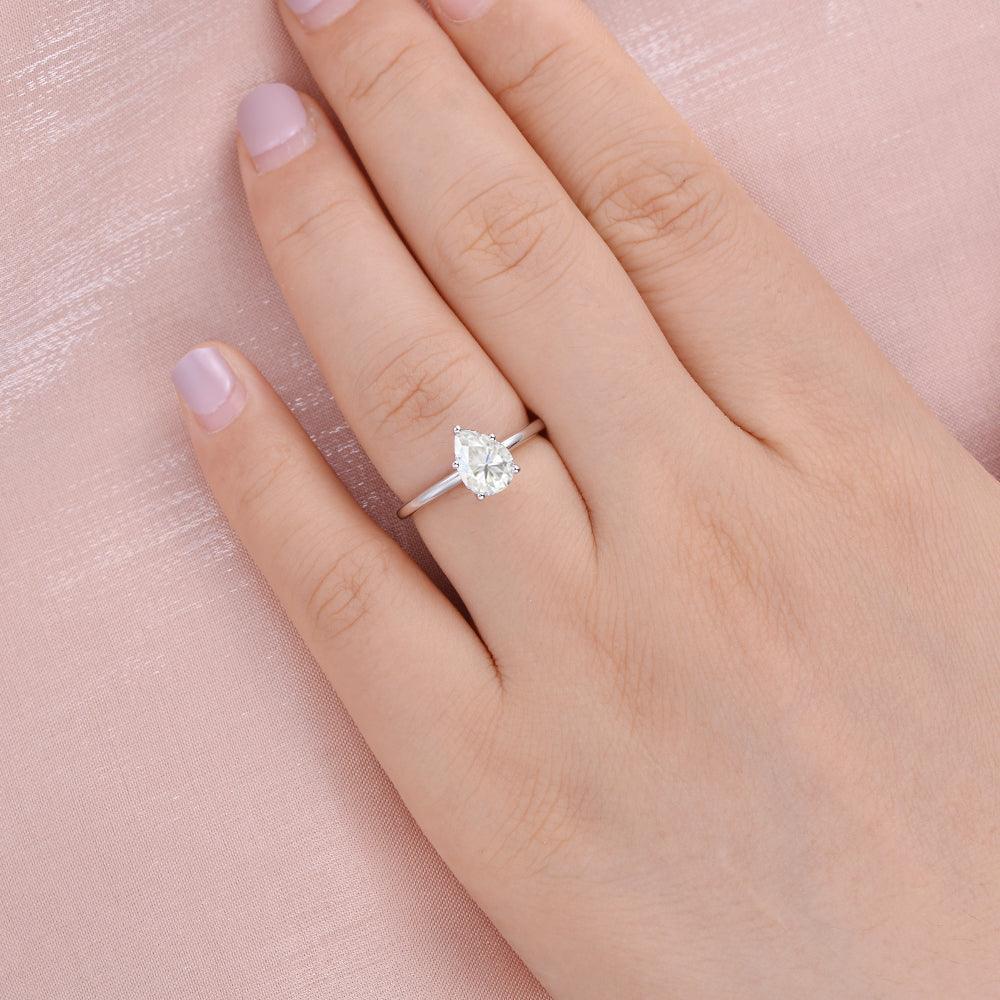 1.0ct Pear Shaped Moissanite Classic Solitaire Ring.