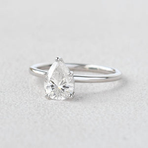 1.0ct Pear Shaped Moissanite Classic Solitaire Ring.