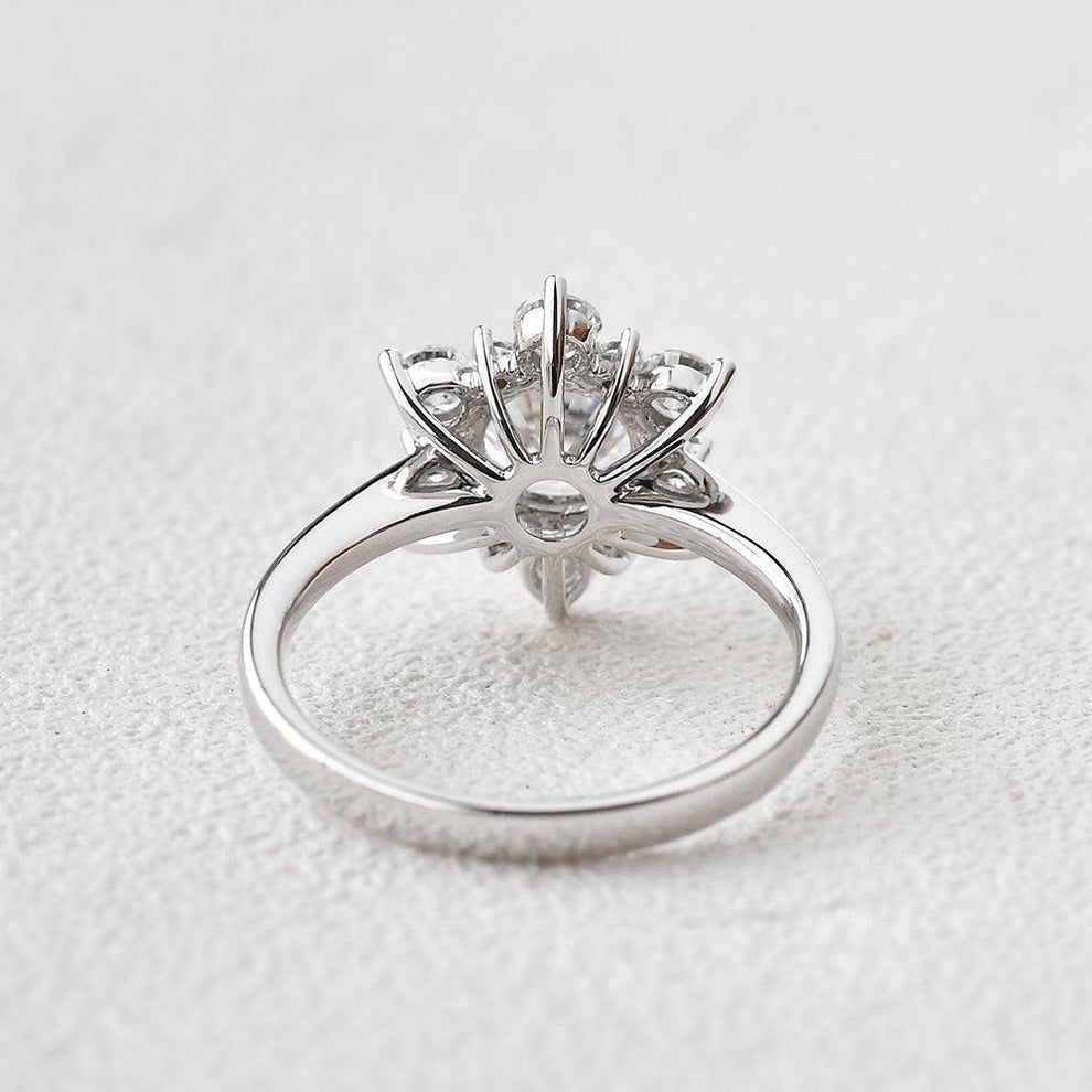 Snowflake Shaped Moissanite Art deco White Gold Ring.