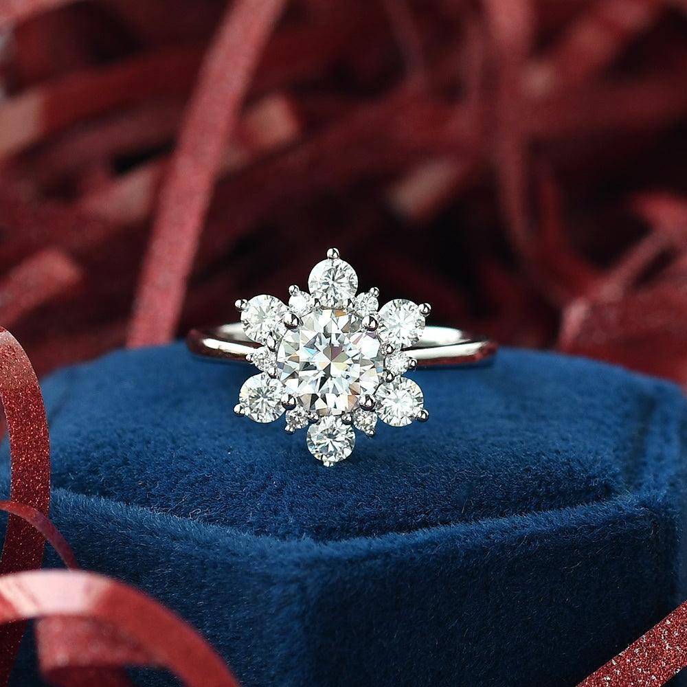 Snowflake Shaped Moissanite Art deco White Gold Ring.
