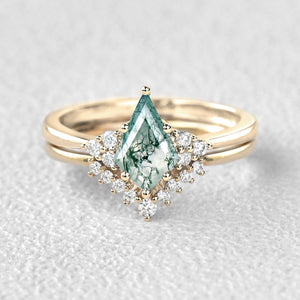 Signature Vintage Moss Agate Engagement Ring Set 2pcs.