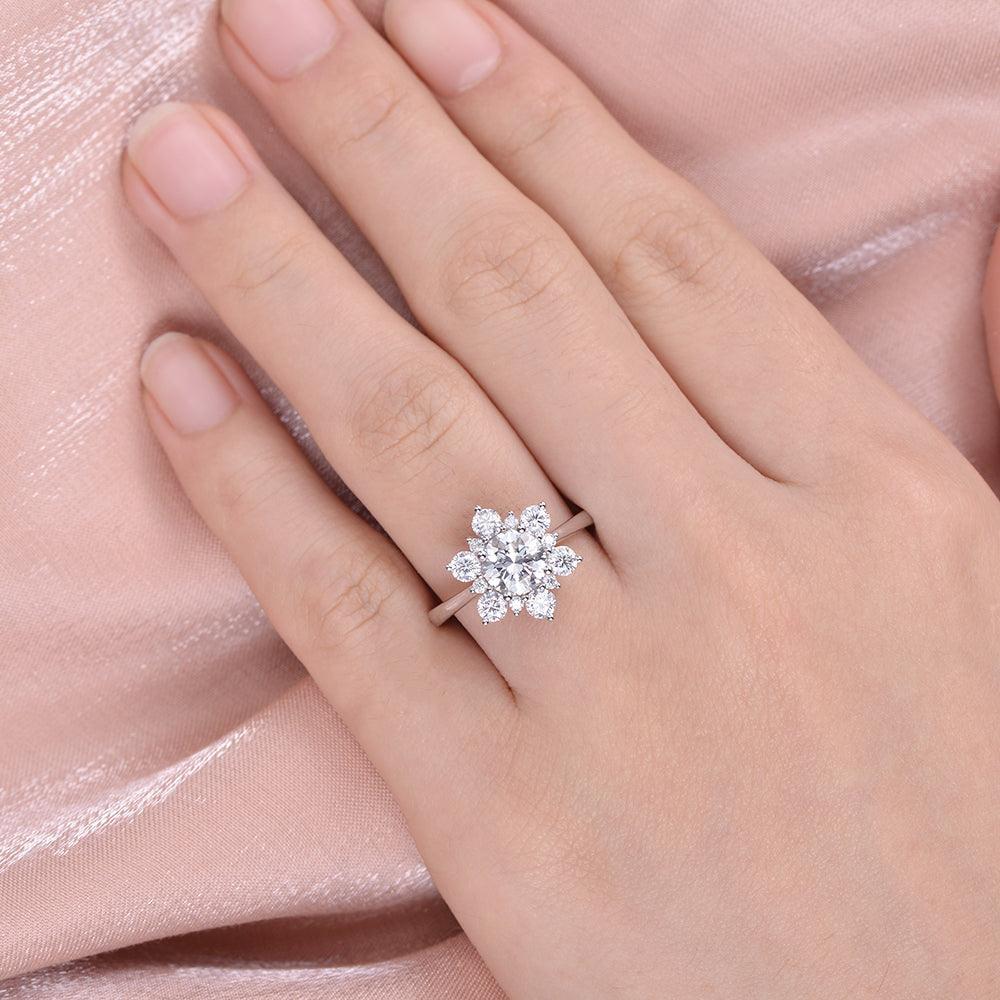 Snowflake Shaped Moissanite Art deco White Gold Ring.