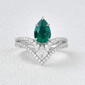 Mila 1.7CT Pear Emerald Classic Vintage Ring Set 2pcs.