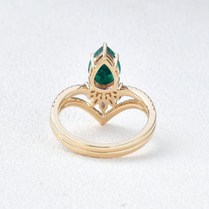 Mila 1.7CT Pear Emerald Classic Vintage Ring Set 2pcs.