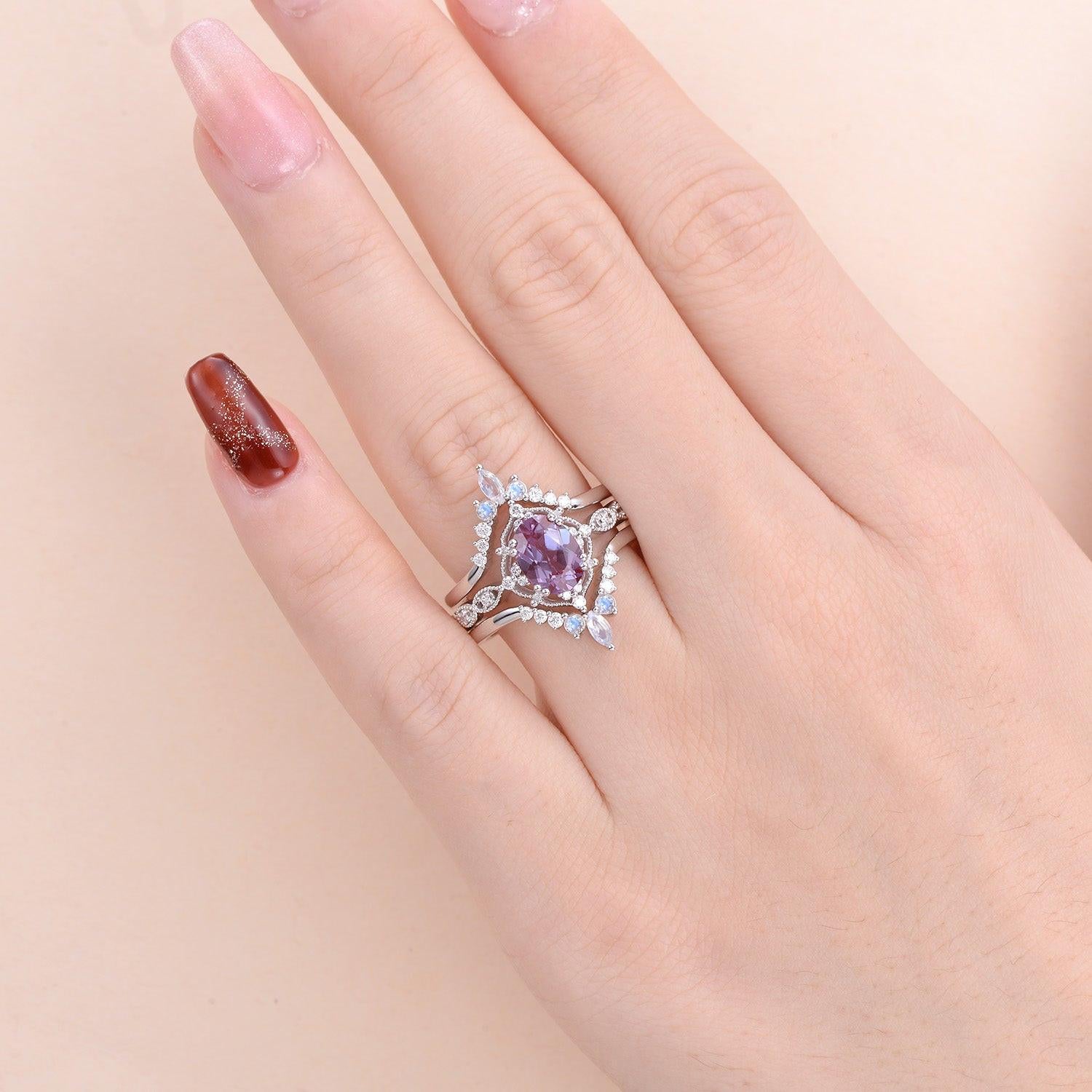 Luna’s Glow | Alexandrite & Moonstone Vintage Bridal Set 3pcs.