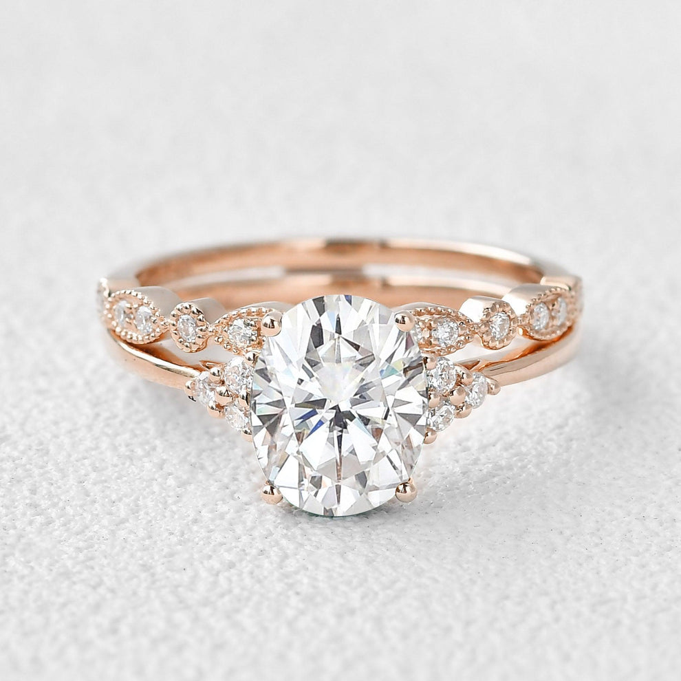 Victoria’s Glory | 2CT Vintage Oval Cut Diamond Cluster Bridal Set 2pcs.