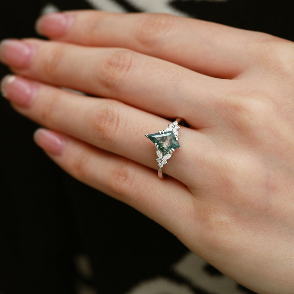 1.5ct Kite Moss Agate Engagement Ring.