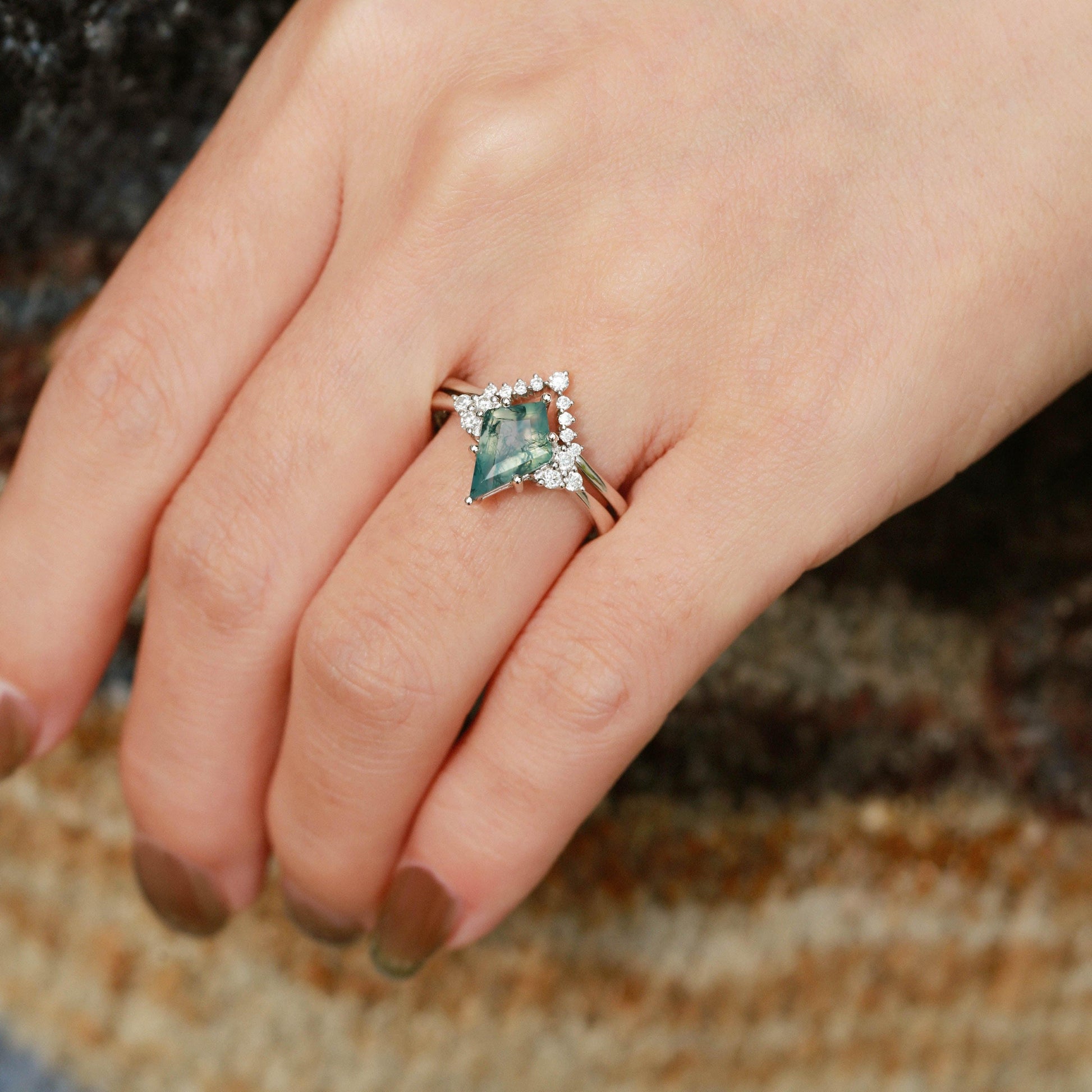 Signature Vintage Moss Agate Engagement Ring Set 2pcs.
