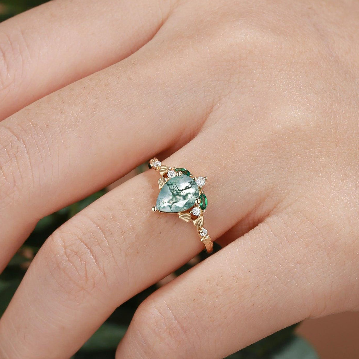 Hedera Heart Leaf Moss Agate Engagement Ring.
