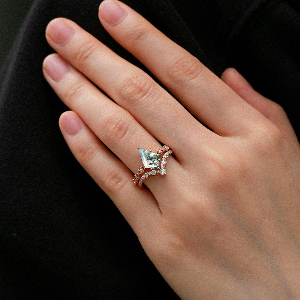 Winona 2.0ct Vintage Kite Cut Moss Agate Engagement Ring Set 2pcs.