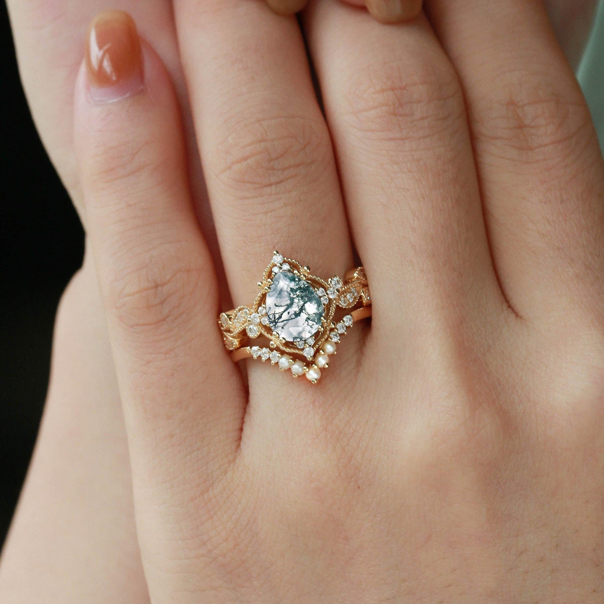 Rosalind’s Cameo | Pear Moss Agate & Pearl Vintage Bridal Set 2pcs.