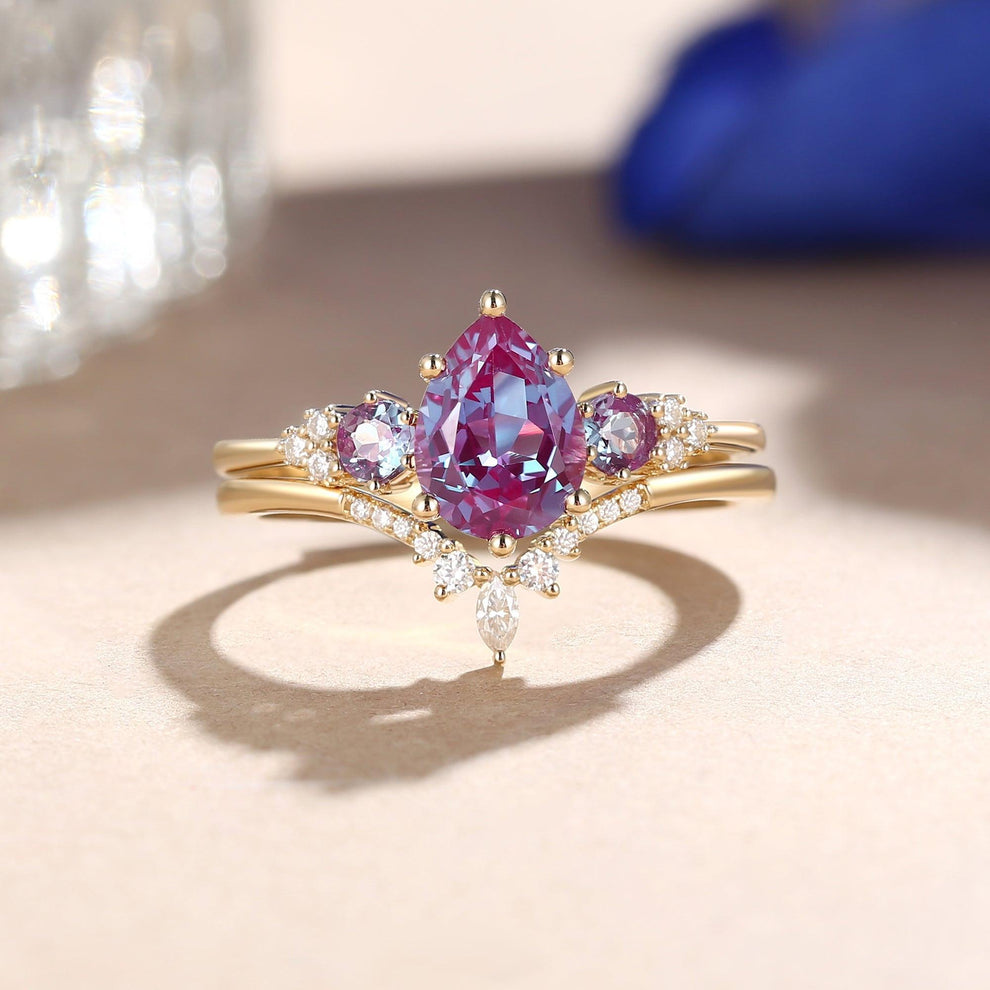 Sylvie’s Frond | Pear Alexandrite Cluster Bridal Set 2pcs.