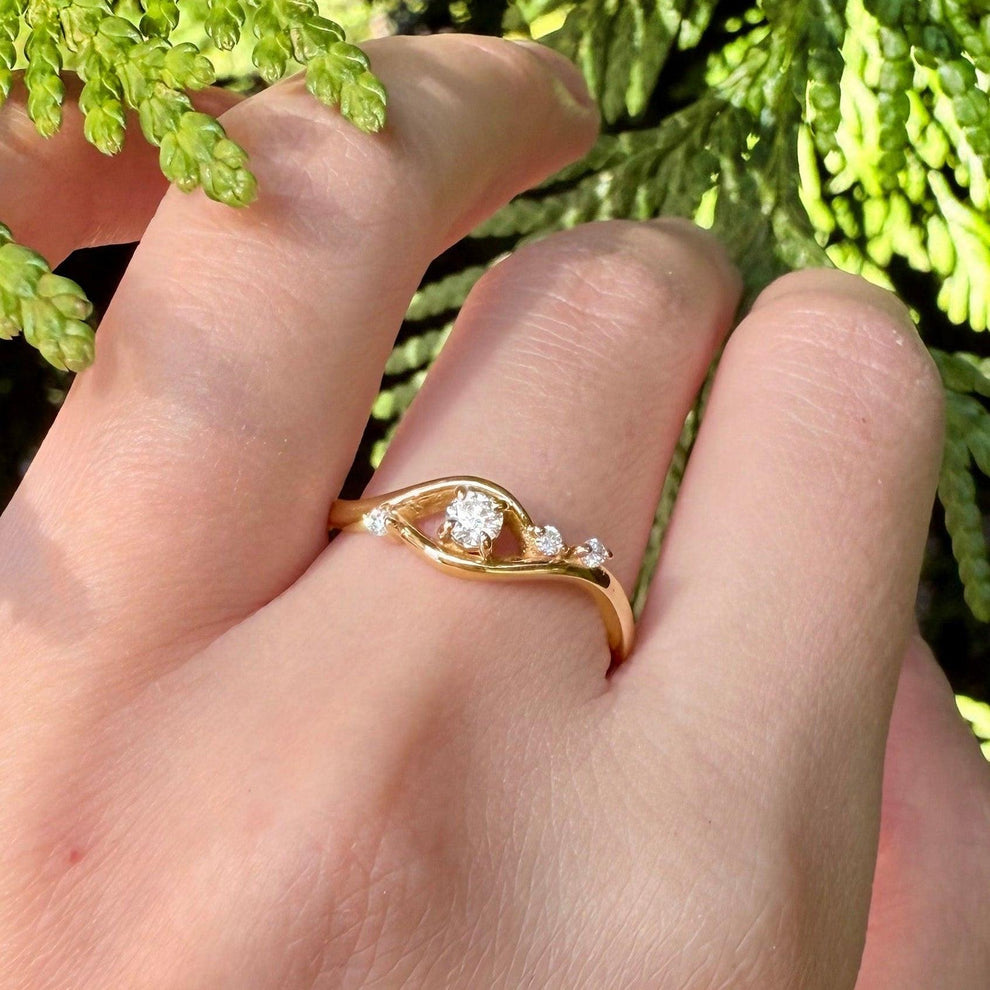 Bird's Eye Vision | Diamond Engagement Ring.