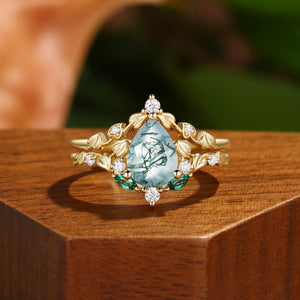 Unique Heart Leaf Moss Agate Engagement Ring Set.