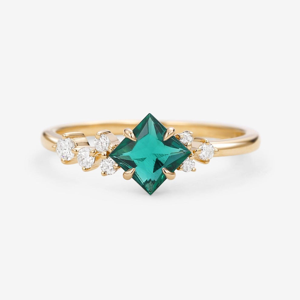 Rosalba’s Emeraude | Princess Cut Lab Emerald Solitaire Engagement Ring.