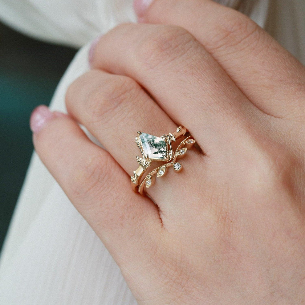 Jade Kite Cut Moss Agate Natural Leafy Engagement Ring Sets 2pcs.