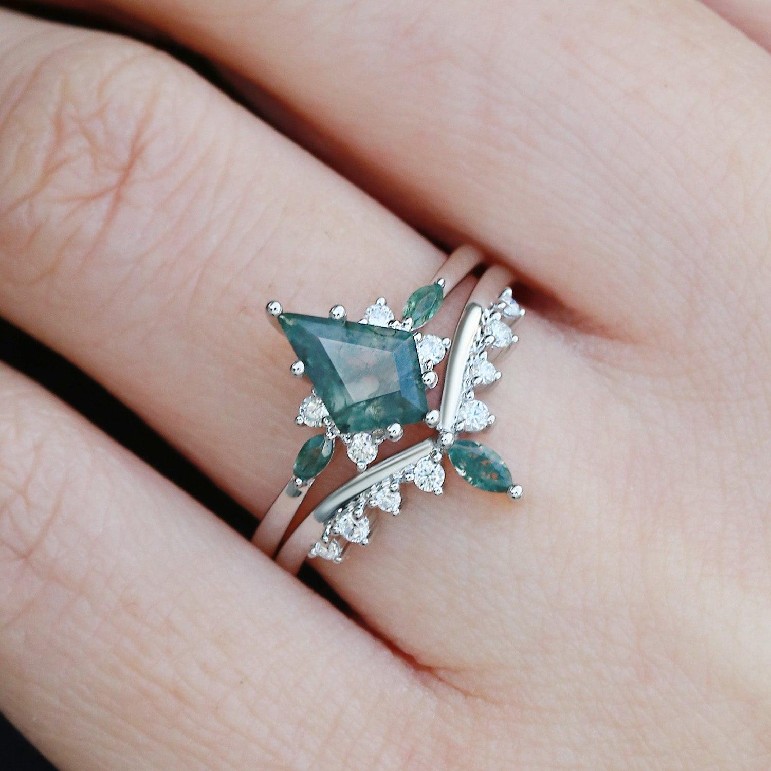 Kite Cut Moss Agate Cluster Engagement Ring Sets 2pcs.