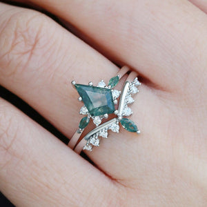 Kite Cut Moss Agate Cluster Engagement Ring Sets 2pcs.