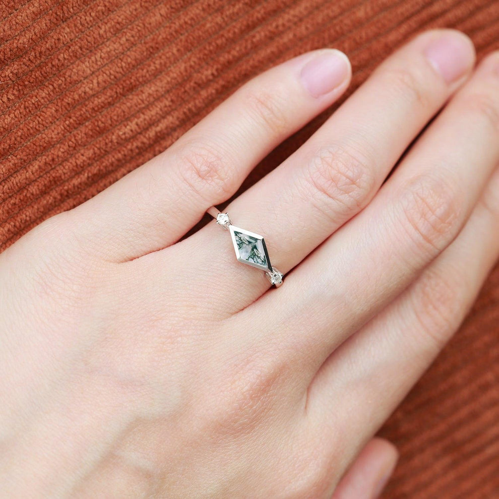 East-West Moss Agate Rhombus Cut Bezel Set Ring.