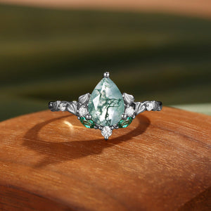Hedera Heart Leaf Moss Agate Engagement Ring.