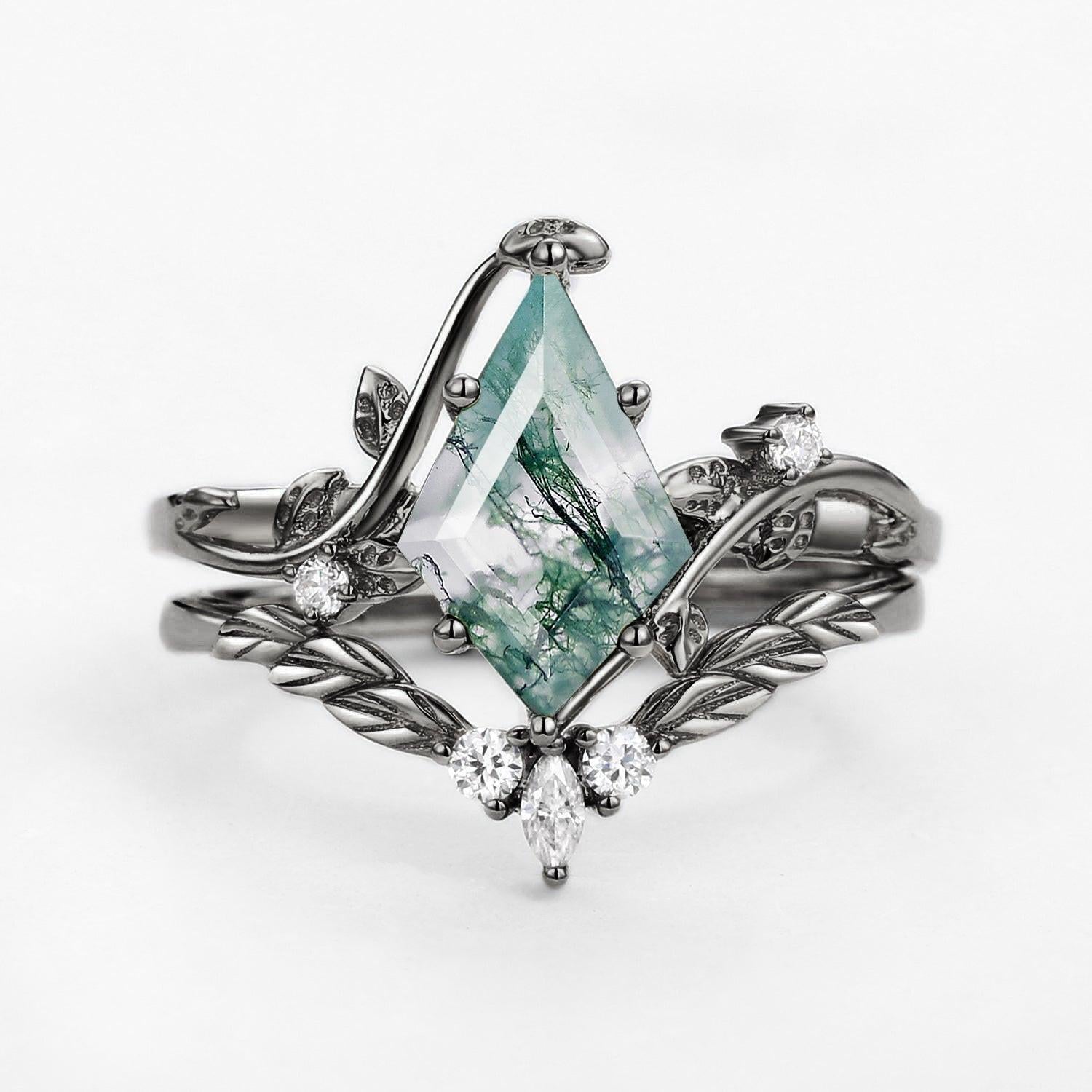 Nyx’s Vine | Black Gold Kite Cut Moss Agate Vine Engagement Ring Set 2pcs.