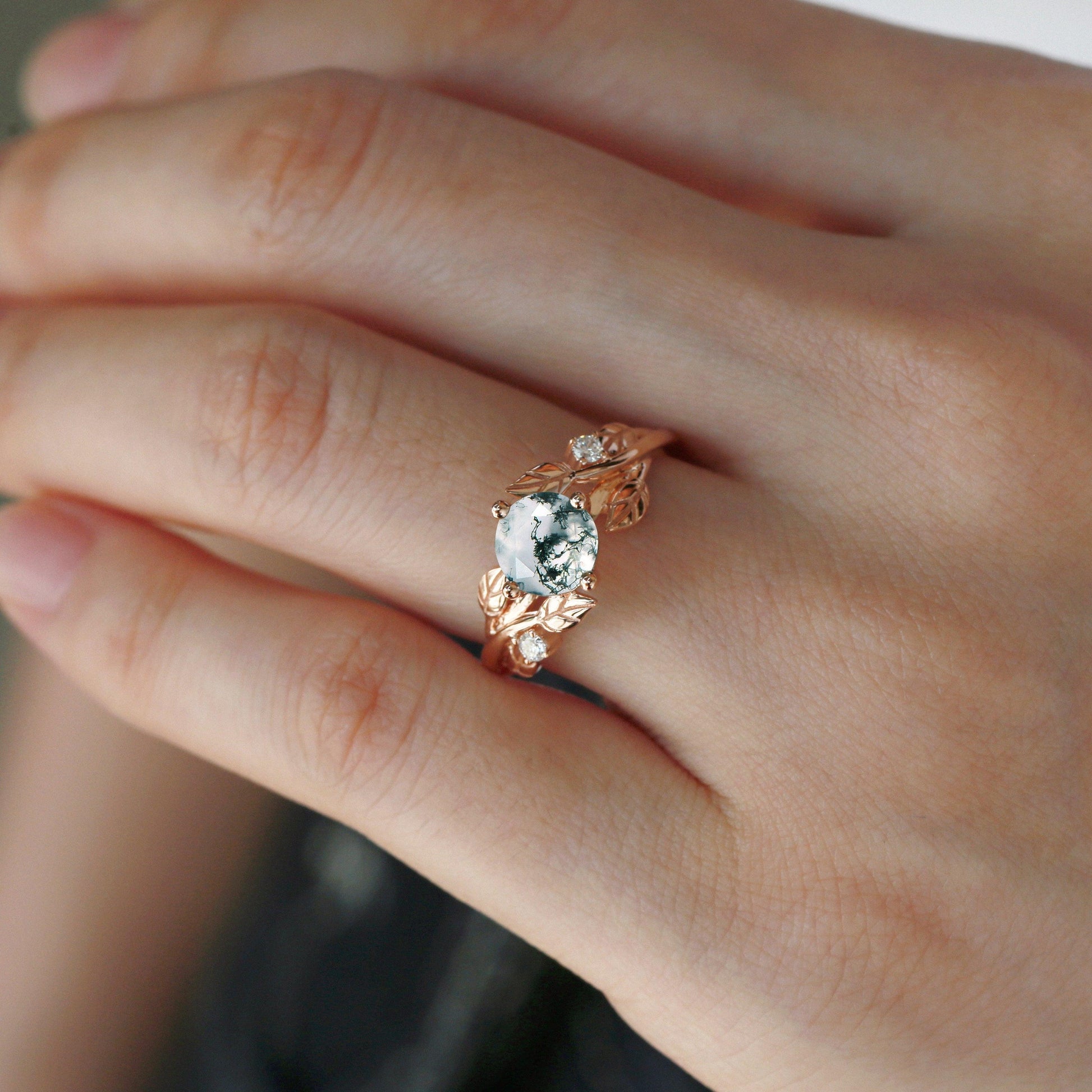 Black Gold Round Shaped Leaf Moss Agate Engagement Ring - Gardenia.
