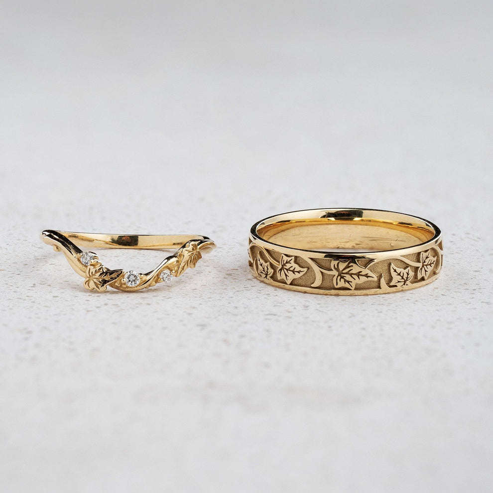 Evergreen Vows Matching Band Set – Engraved Ivy Leaves.