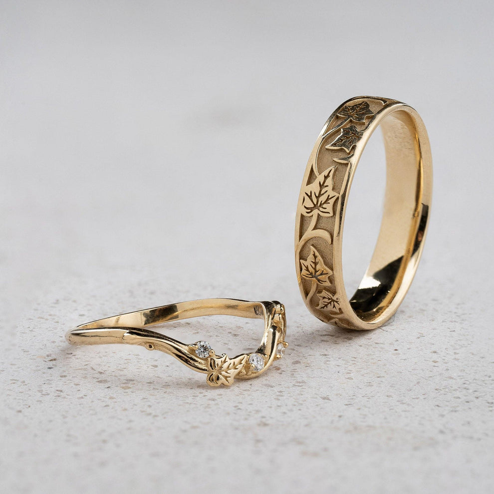 Evergreen Vows Matching Band Set – Engraved Ivy Leaves.
