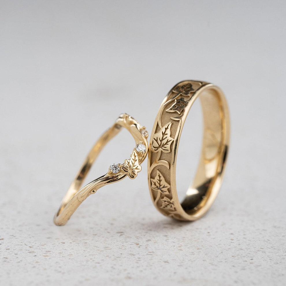 Evergreen Vows Matching Band Set – Engraved Ivy Leaves.