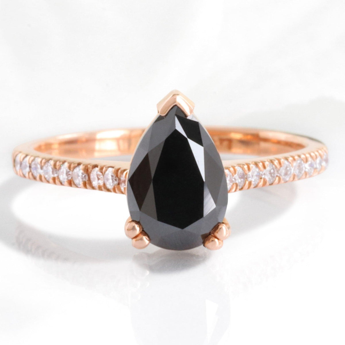 Aria‘s Keystone | Pear Cut Black Diamond Pavé Ring.
