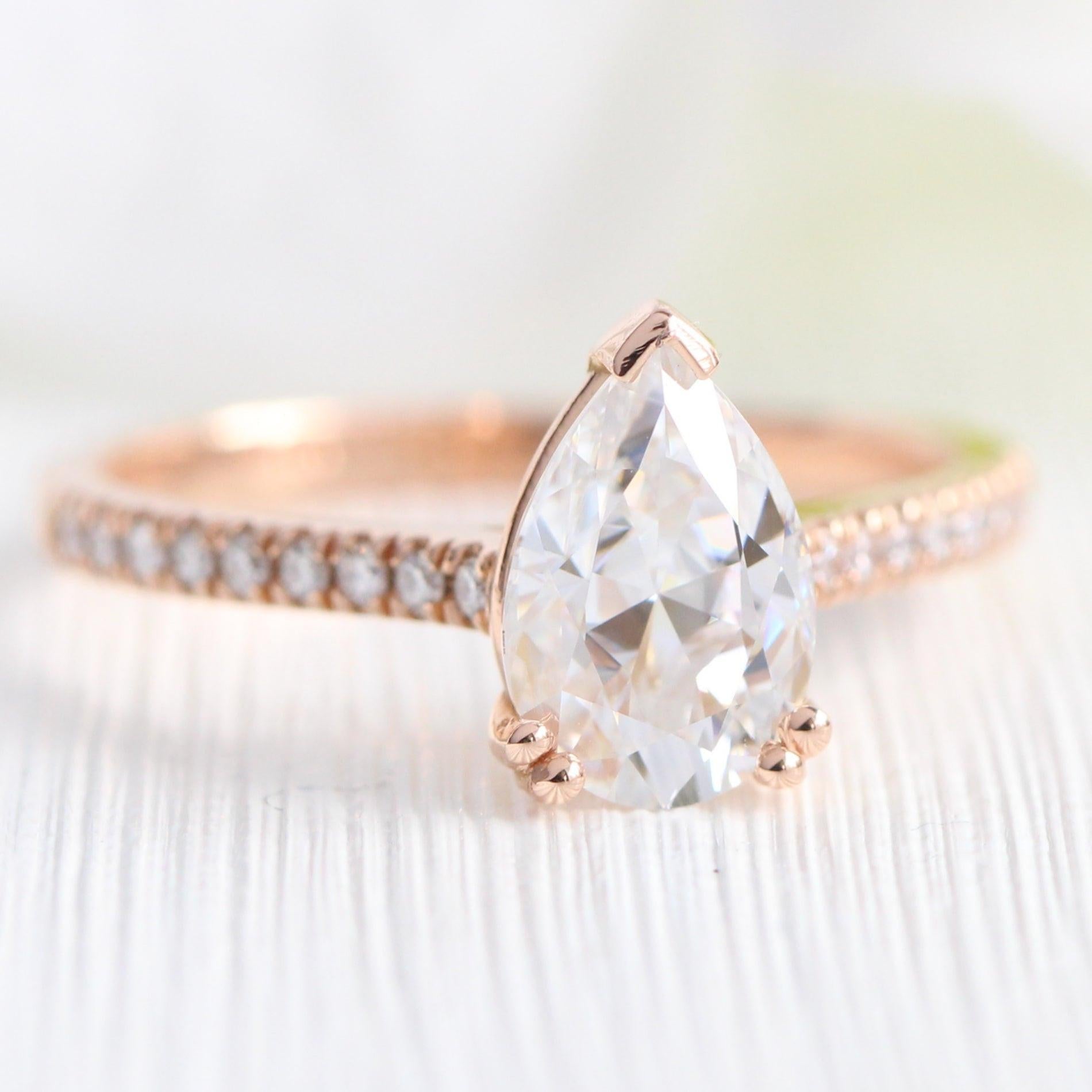 Grace’s Crown | Pear Lab Diamond Solitaire Bridal Set 2pcs.