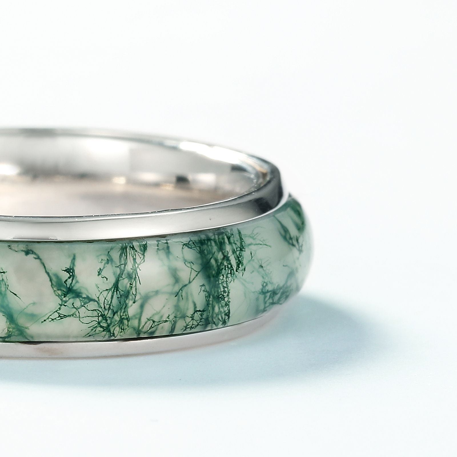 Minimalist Classic Moss Agate Band Ring in Sterling Silver