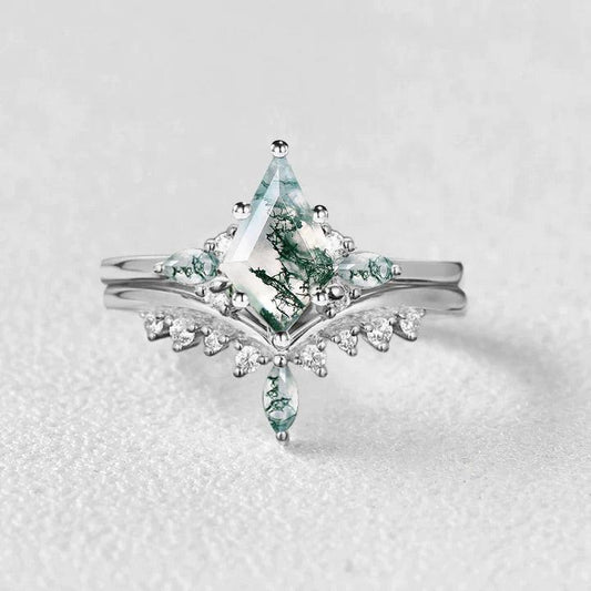 Kite Cut Moss Agate Cluster Engagement Ring Sets 2pcs.