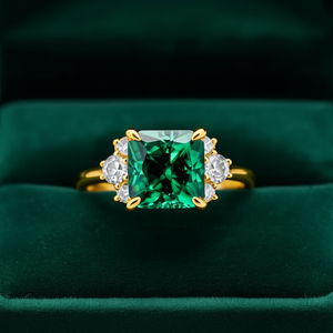 Ulissa‘s Prism | A Princess Cut Ring of Jade Light.